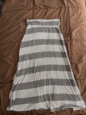 Mona B Gray and White Strapless Maxi Dress